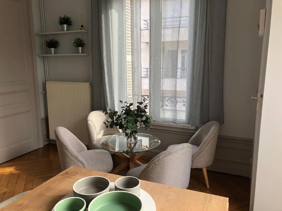 4 People+Free Street Parking+Cosy Centre Ville Leilighet Rouen Eksteriør bilde