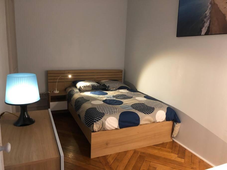 4 People+Free Street Parking+Cosy Centre Ville Leilighet Rouen Eksteriør bilde